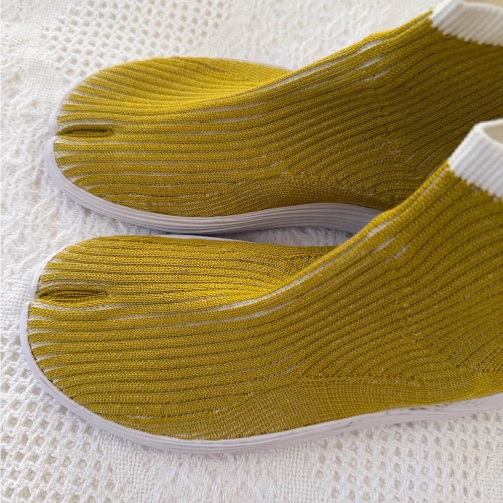 Tabi shoes Women's Athletic Shoes